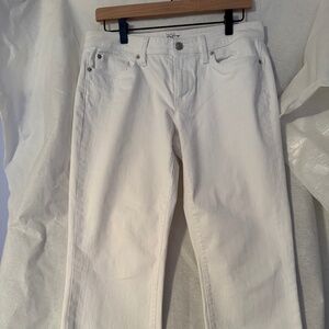 Ann Taylor White Curvy Crop Jeans Size6